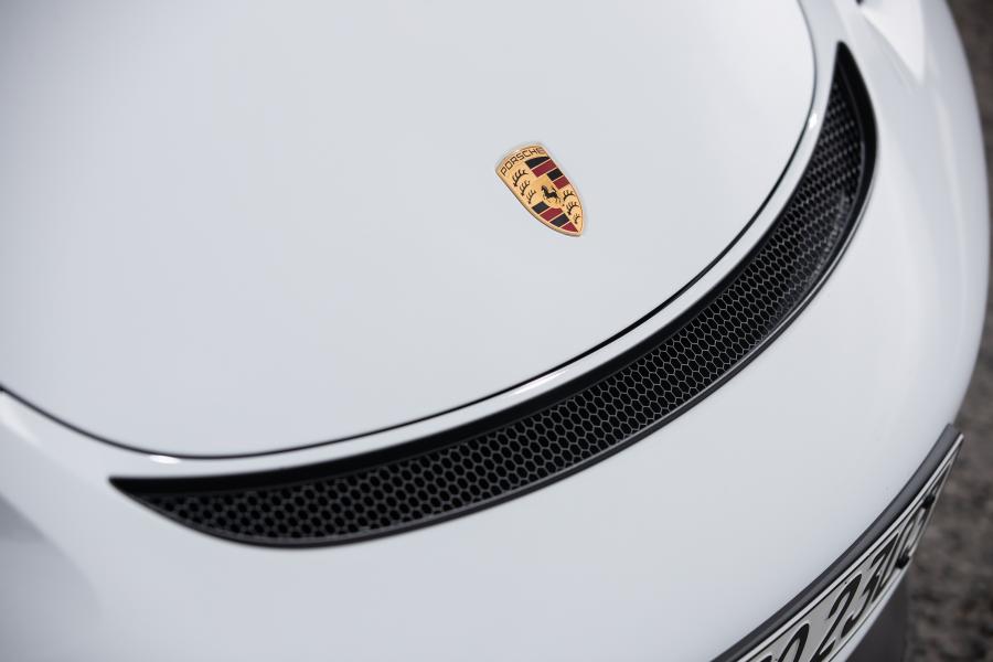 Детали экстерьера Porsche 718 Spyder (982) 2019 года  (WW) (фото 126 из 318)